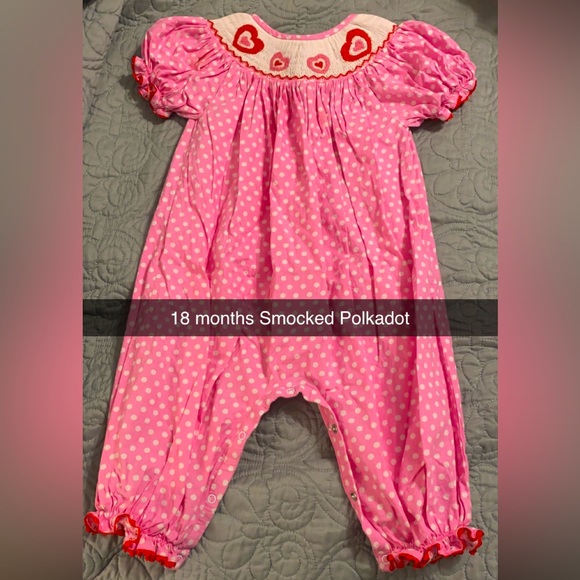 Smocked Polkadot heart romper 💕 - Picture 4 of 4